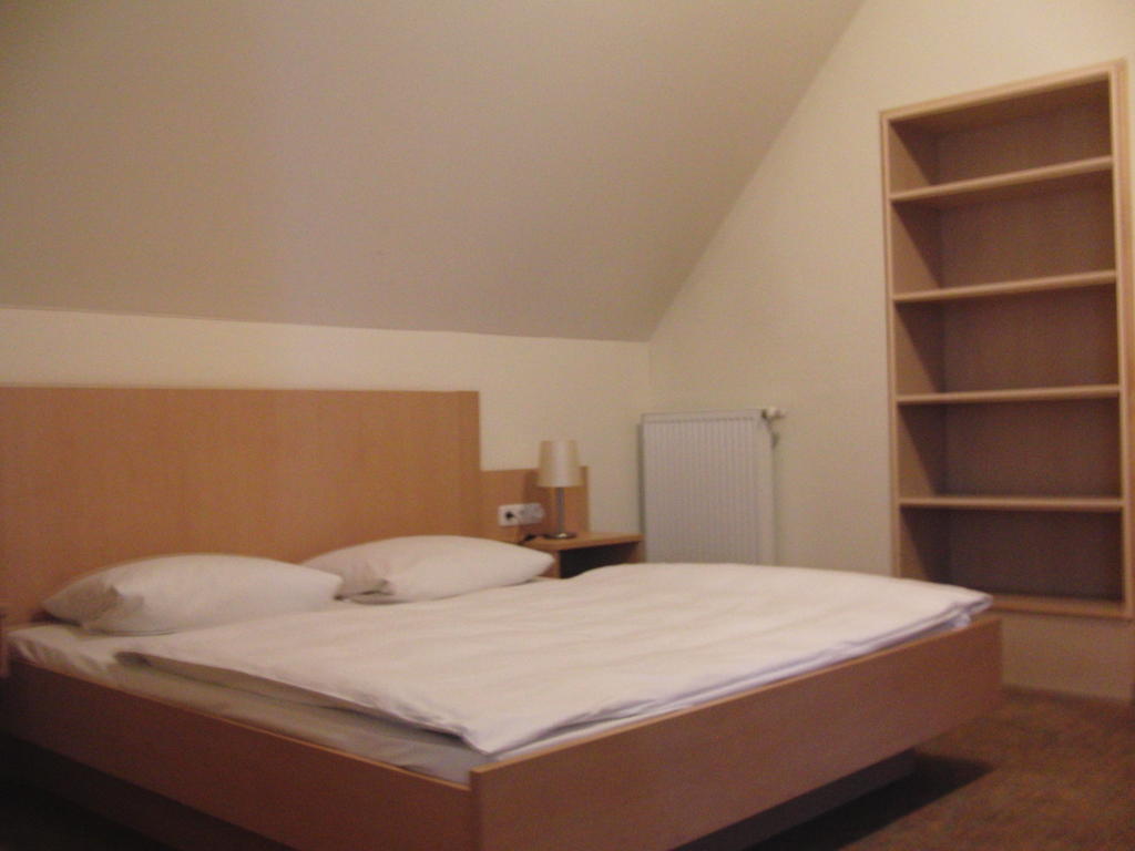 Hotel Angerer Vilseck Ruang foto